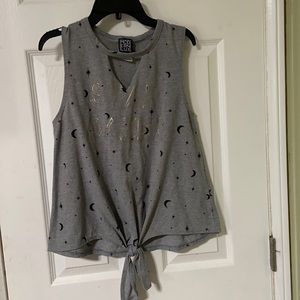 Modern Lux stargazer gray moon and stars cut out tank top tie bottom size medium